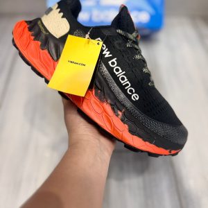 New Balance Fresh Foam X More Trail v3