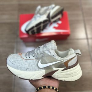 Nike V2K Run