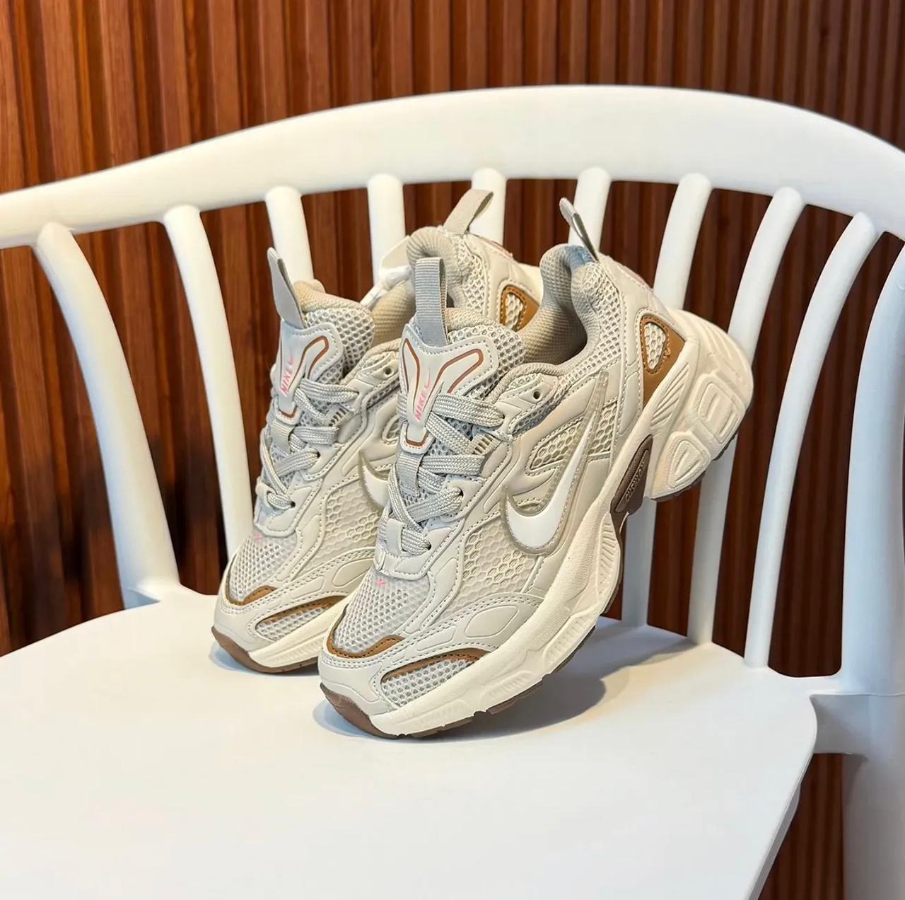Nike V2K Run - Imagen 8