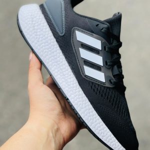 adidas Pureboost 23