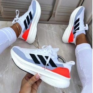 Adidas Ultraboost Light