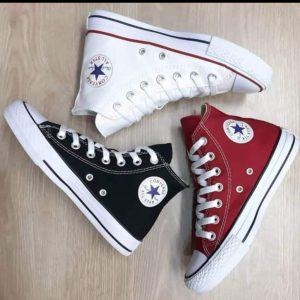 Converse Chuck Taylor All Star Bota Clásica.