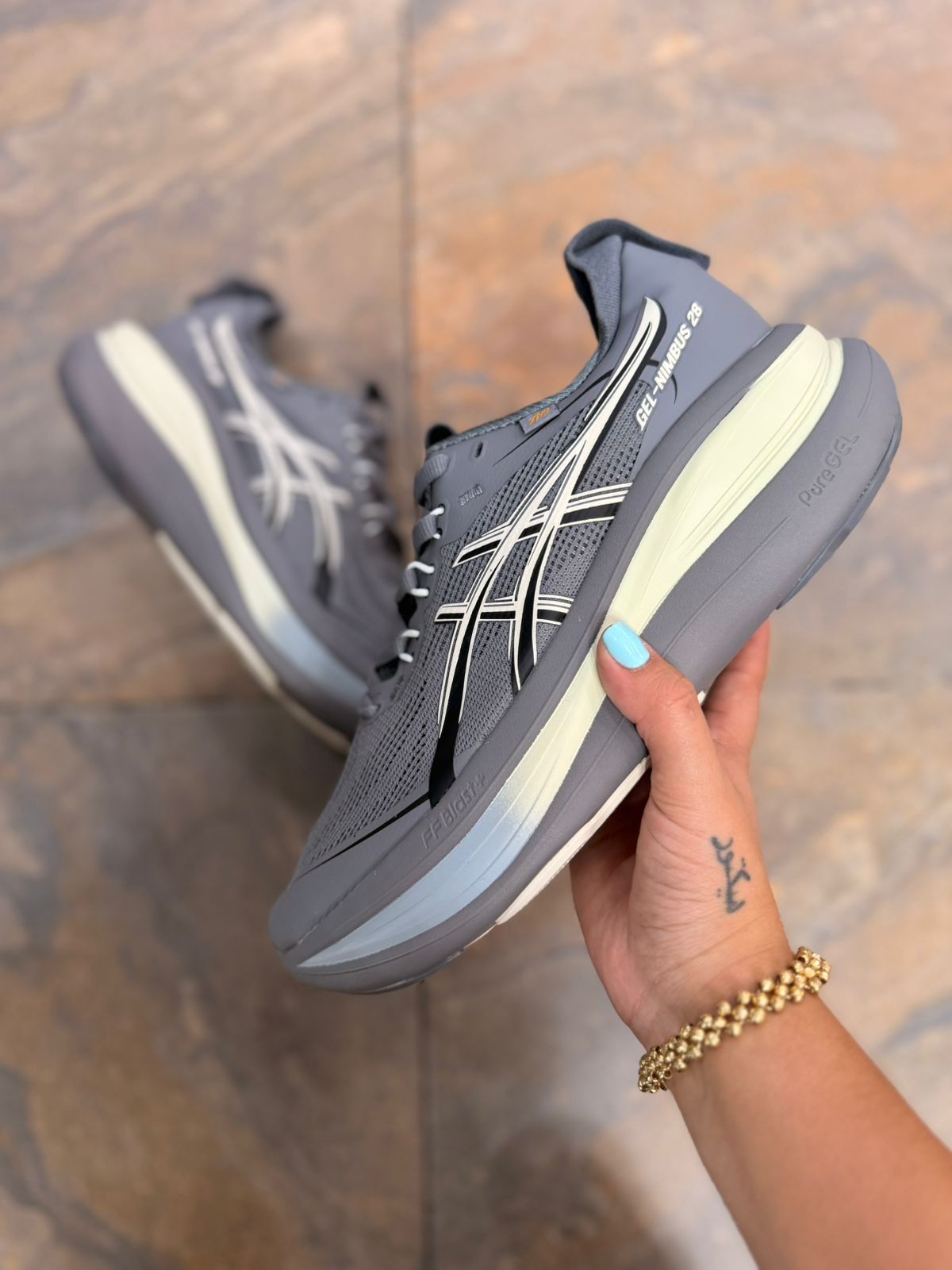 ASICS Gel-Nimbus 26 - Imagen 12