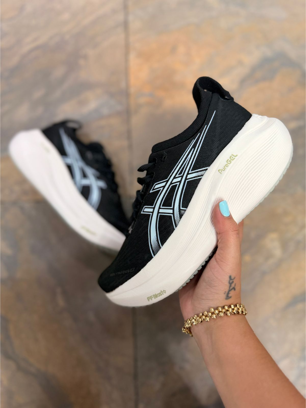 ASICS Gel-Nimbus 26 - Imagen 3