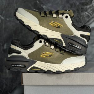 Skechers Max Protect - Fast Track