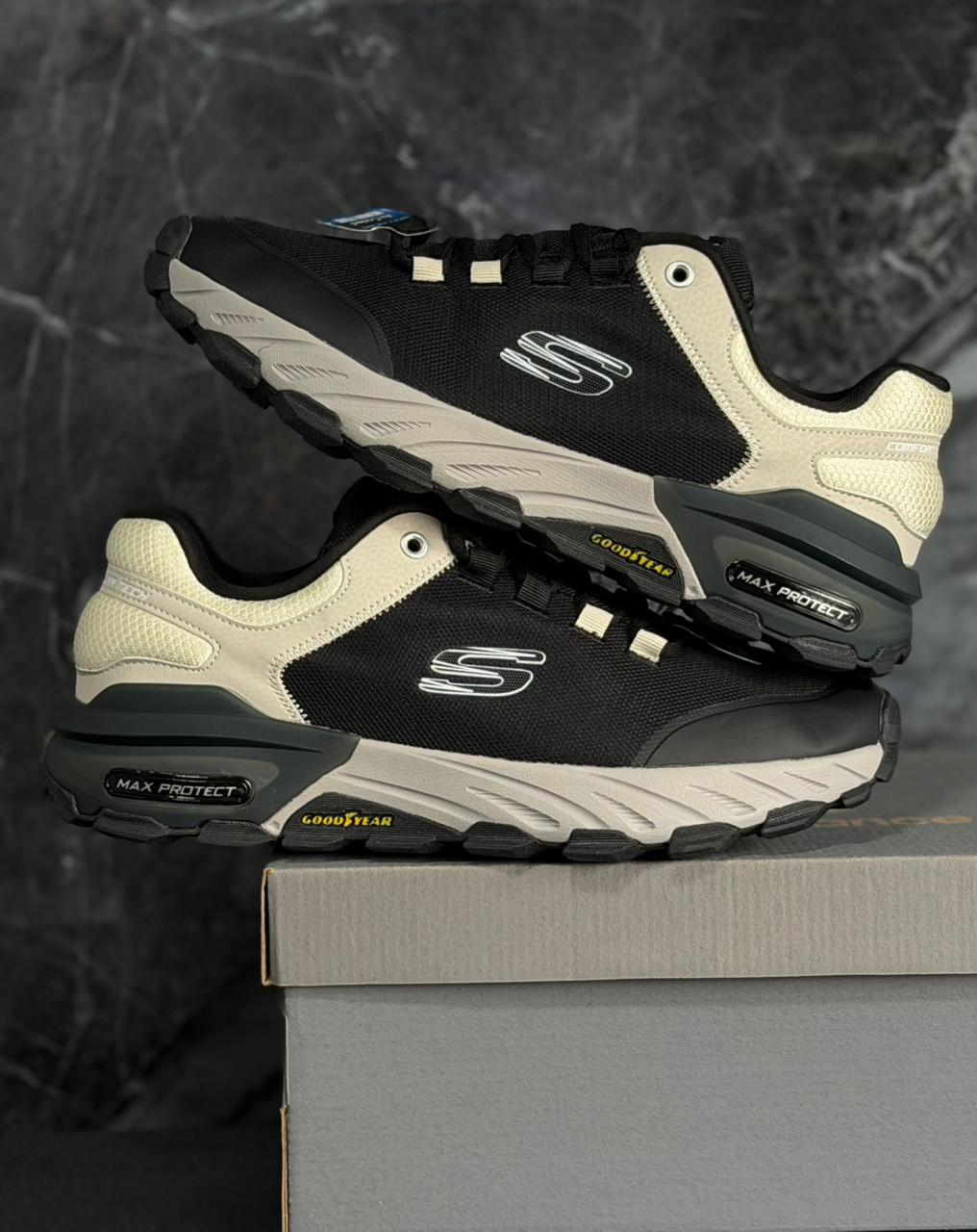 Skechers Max Protect - Fast Track - Imagen 4